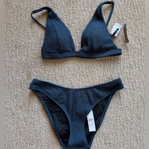 NWT. Jcrew textured bikini